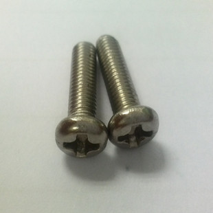 现货十字盘头螺丝 坚固品质，广泛应用的连接选择